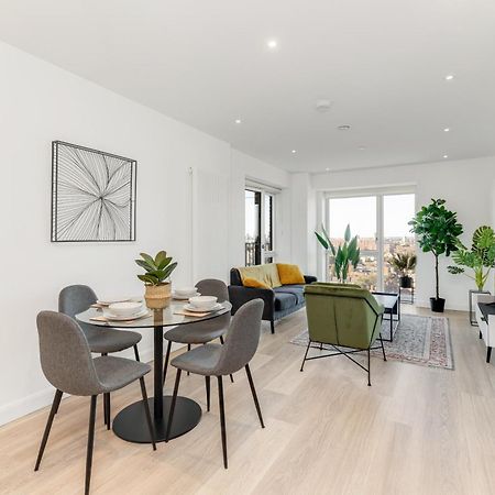 Urban Luxe Retreat Lägenhet London Exteriör bild